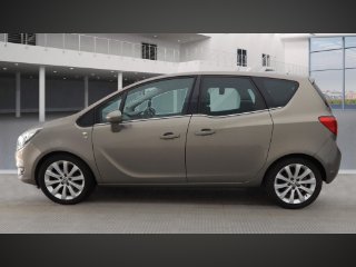 /photos/12230/6c3d937b-7086-4982-a9ed-294fcd2b384d_i320x240.jpg