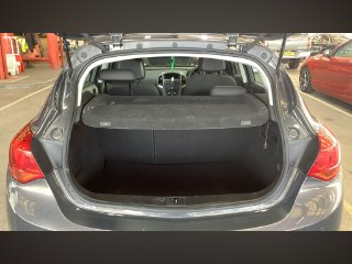 /photos/12230/cb140668-9425-4361-81ab-0b06cbfefea3_i320x240.jpg